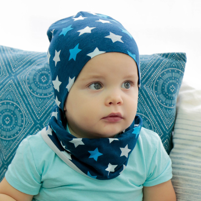 Шапки, варежки и шарфы Uviton Комлект для мальчика Шапочка и снуд Stars цена и фото