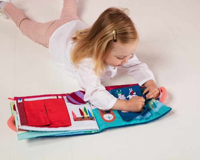 Lilliputiens Книжка мягкая Волк и семеро козлят