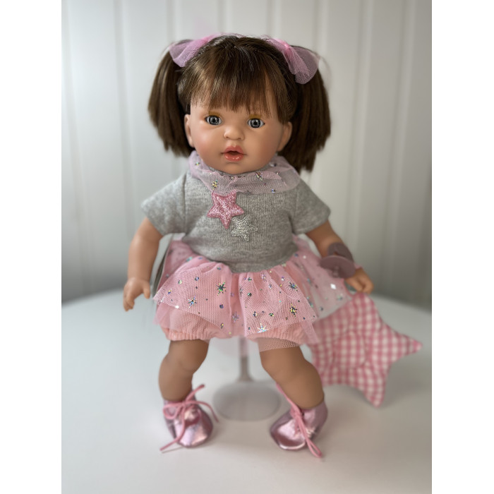 Куклы и одежда для кукол Nines Artesanals d'Onil Кукла Алекс шатенка 45 см кукла junfa ardana baby шатенка с розовой кошкой 37 5 см