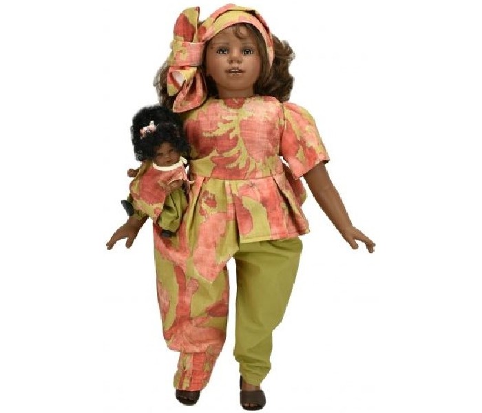Dnenes/Carmen Gonzalez Коллекционная кукла Нэни 72 см 7045 dnenes carmen gonzalez коллекционная кукла алтея 74 см 2043