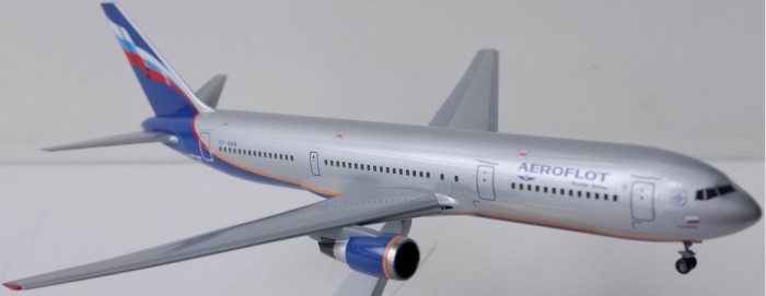 Сборные модели Звезда Сборная модель Пассажирский авиалайнер Боинг 767-300