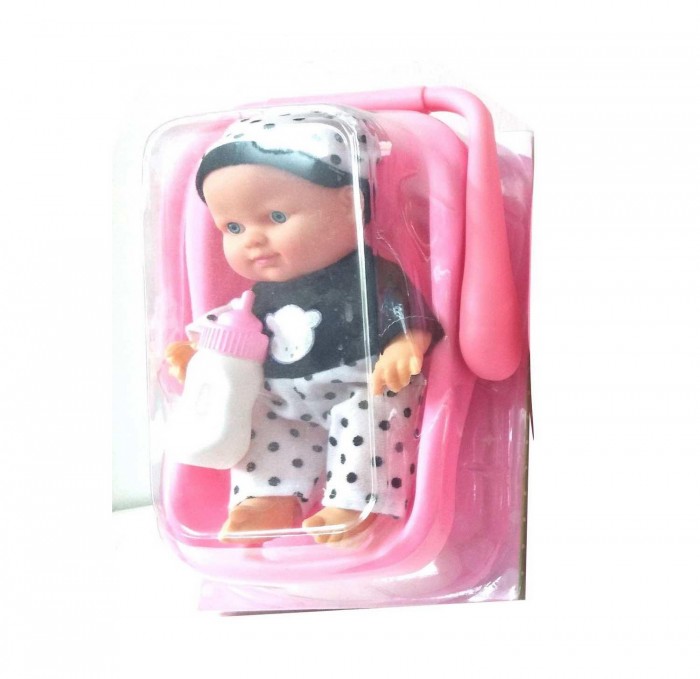 цена Куклы и одежда для кукол ABtoys Пупс Мой малыш с бутылочкой в переноске в черно-белом комбинезончике 23 см