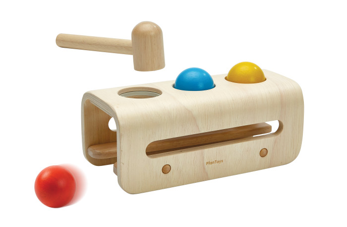 цена Деревянные игрушки Plan Toys Забивалка Молоток с шарами 5396