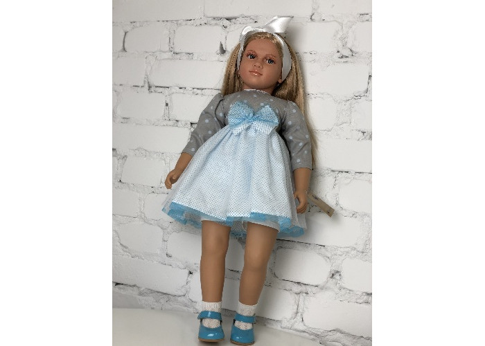 Куклы и одежда для кукол Lamagik S.L. Коллекционная кукла Ширли блондинка 62 см куклы и одежда для кукол lamagik s l кукла пупс девочка в платье блондинка 30 см