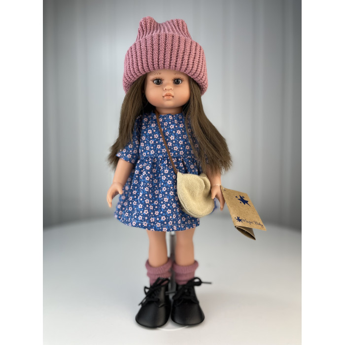 Куклы и одежда для кукол Lamagik S.L. Кукла Нэни в цветном платье и вязаной шапке 33 см куклы и одежда для кукол lamagik s l кукла нэни париж 42 см