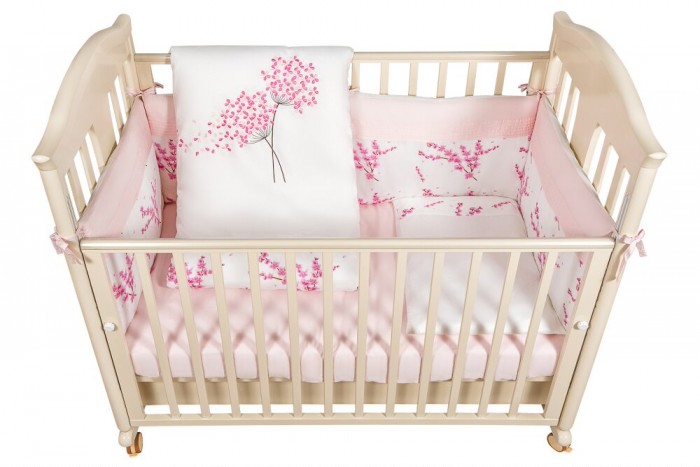 Комплект в кроватку Bebe Luvicci Blossom (6 предметов) кровать детская feretti lapin bebe dondolo avorio ivori слоновая кость