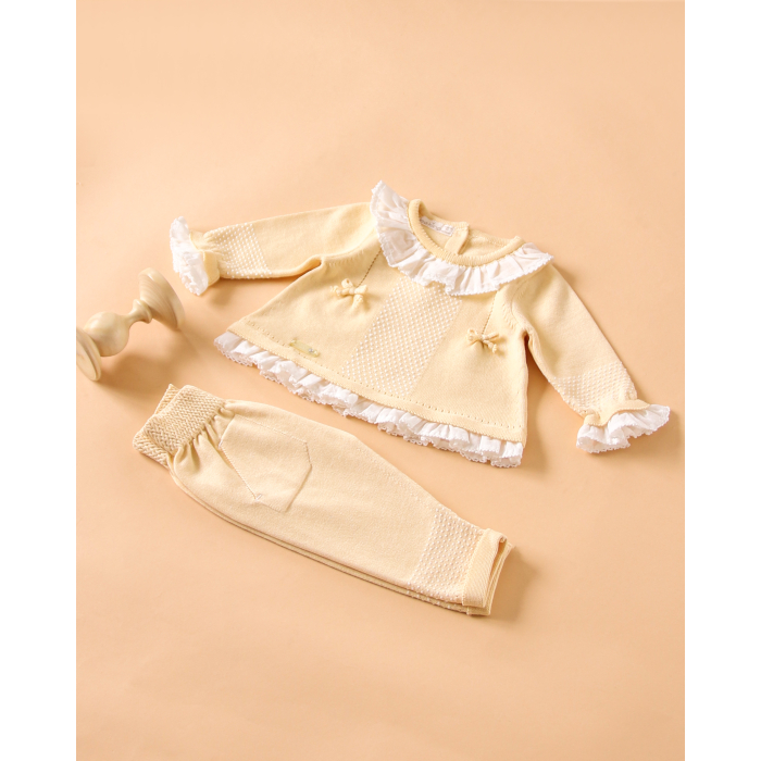 Комплекты детской одежды Leoking Костюм с воланами (кофта и штанишки) 8424