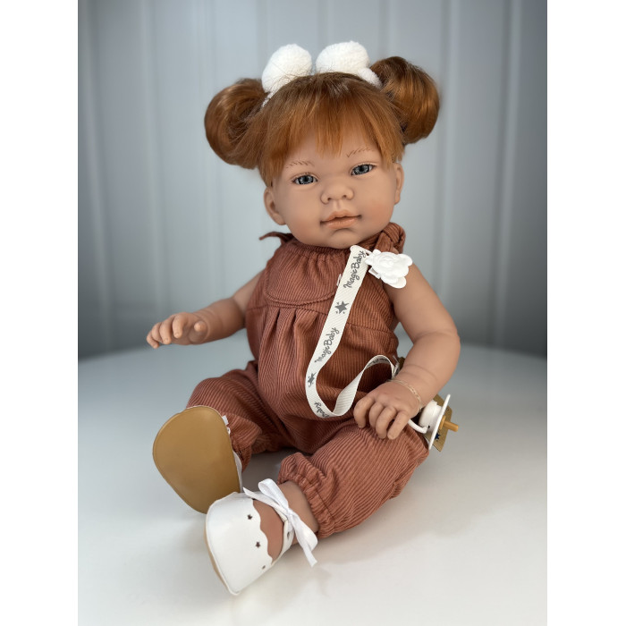 цена Куклы и одежда для кукол Lamagik S.L. Пупс Марина в рыжем комбинезоне 47 см