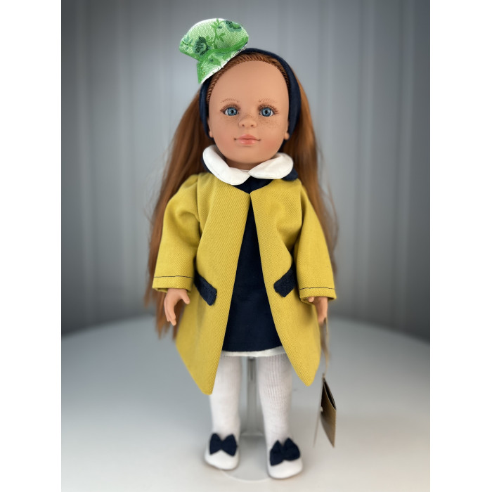 Куклы и одежда для кукол Lamagik S.L. Кукла Нина в желтом жакете 42 см
