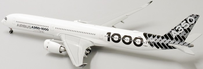 Звезда Сборная модель Пассажирский авиалайнер Аэробус А-350-1000
