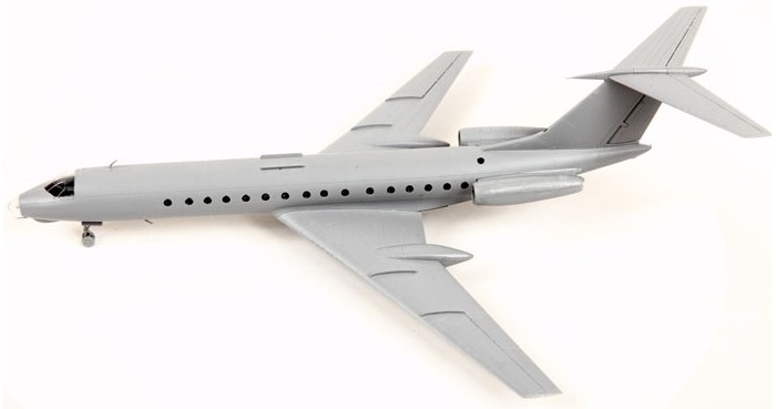Сборные модели Звезда Сборная модель Пассажирский авиалайнер Ту-134 сборные модели звезда набор подарочный сборка пассажирский авиалайнер ту 154