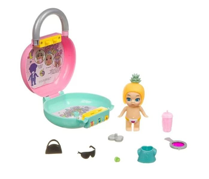 цена Куклы и одежда для кукол Bondibon Игровой набор OLY Кукла в чемоданчике на кодовом замке во фруктово-конфетной шапочке ВВ389