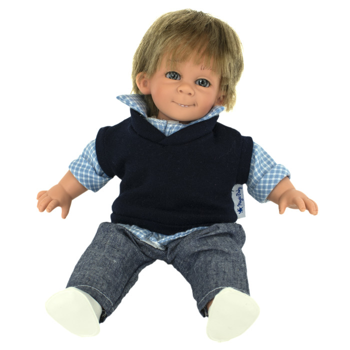 цена Куклы и одежда для кукол Lamagik S.L. Кукла Джестито мальчик в клетчатой рубашке джинсах и шапочке 28 см