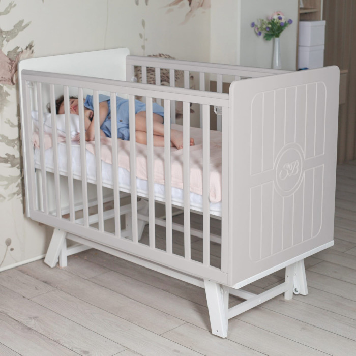 

Детская кроватка Sweet Baby Nuovo (маятник продольный), Nuovo (маятник продольный)