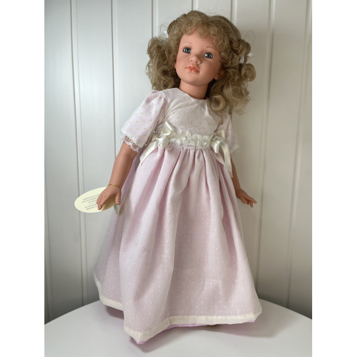Куклы и одежда для кукол Dnenes/Carmen Gonzalez Коллекционная кукла Кэрол 70 см 5531 цена и фото