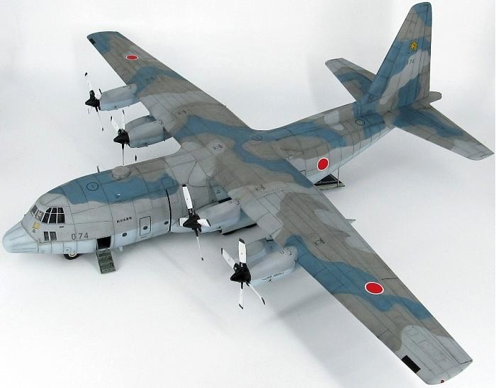 Звезда Сборная модель Американский военно-транспортный самолет С-130Н самолет нордпласт транспортный в инд коробке 1452