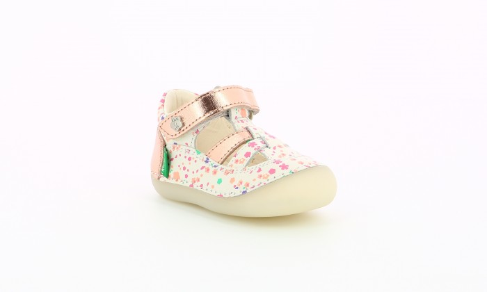 Босоножки и сандалии KicKers Сандалии закрытые для девочек T-Strap Shoe 784846-10 цена и фото