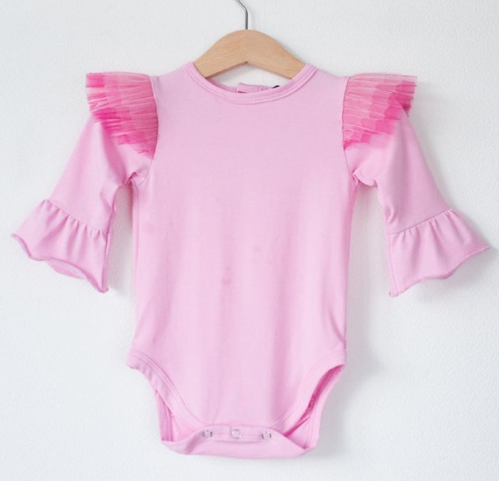 

Trendyco kids Боди с крылышками из фатина, Боди с крылышками из фатина