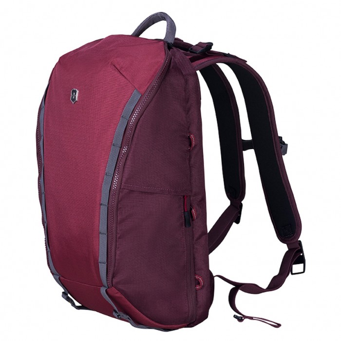 

Victorinox Рюкзак Altmont Active Everyday Laptop 13" 27x15x44 см, Рюкзак Altmont Active Everyday Laptop 13" 27x15x44 см