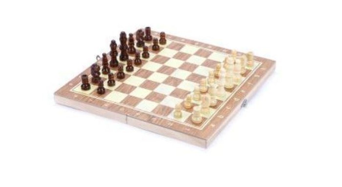 Наша Игрушка Настольная игра Шахматы в деревянной коробке