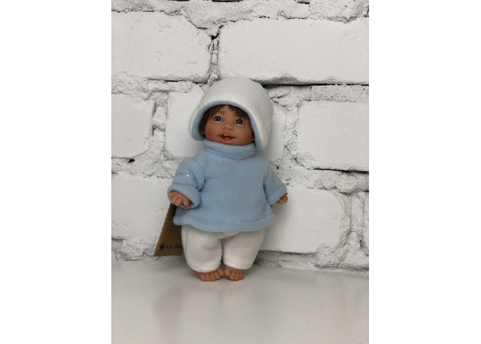 Куклы и одежда для кукол Lamagik S.L. Кукла Джестито Инфант в светло-голубом свитере смеется 18 см кукла lamagik джестито инфант 18 см 10000u розовый